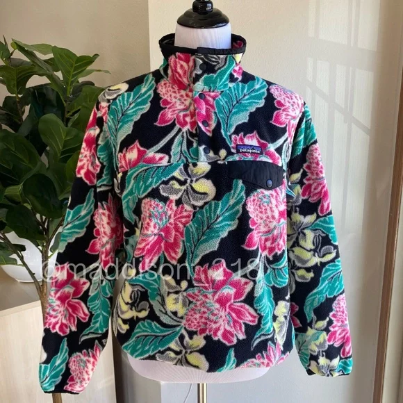 Patagonia Manoa Black Synchilla Fleece Medium Pullover Fleece Black Green Pink M - Picture 2 of 10